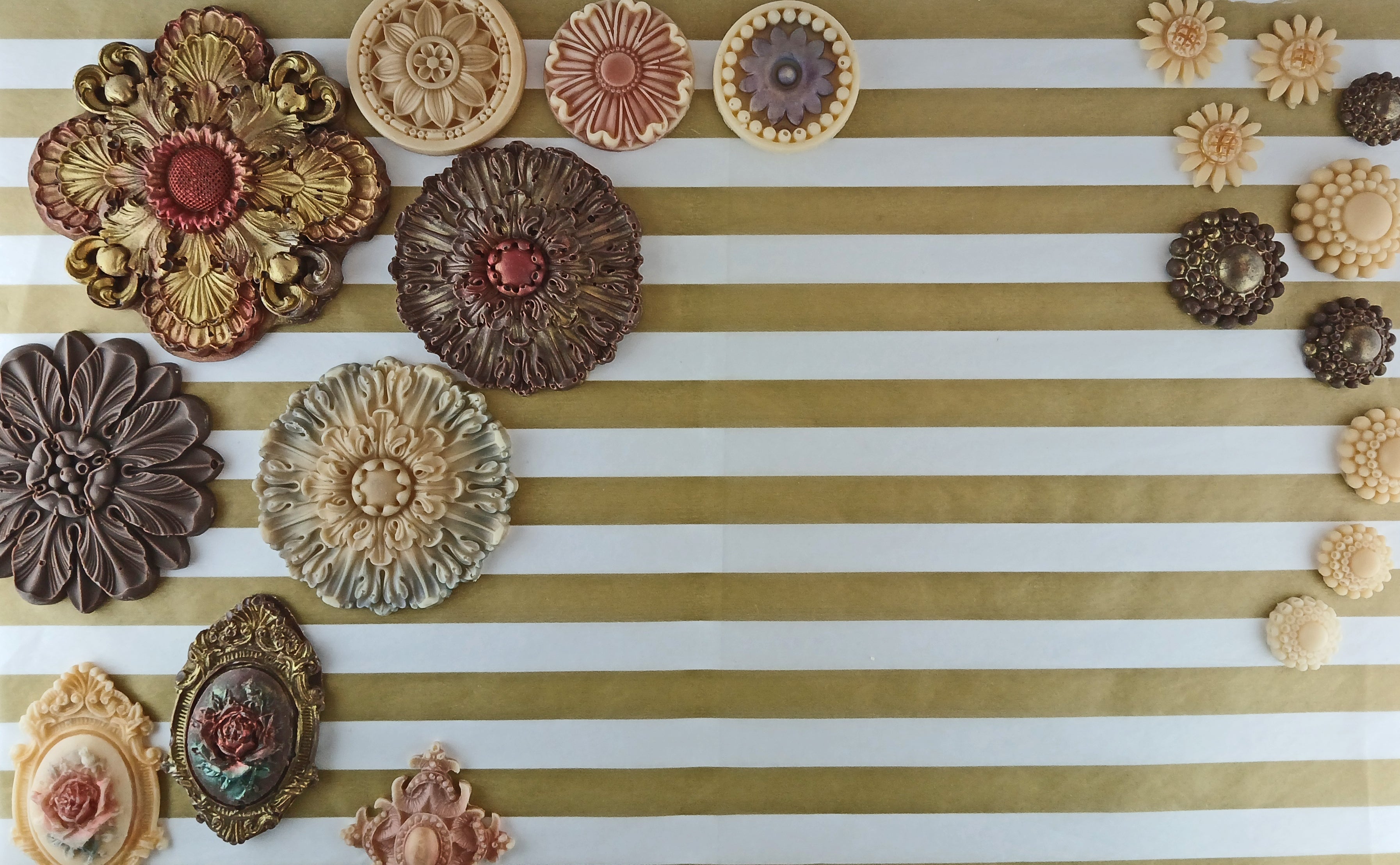 files/Decadent_Delights_banner.jpg files/Decadent_Delights_banner.jpg